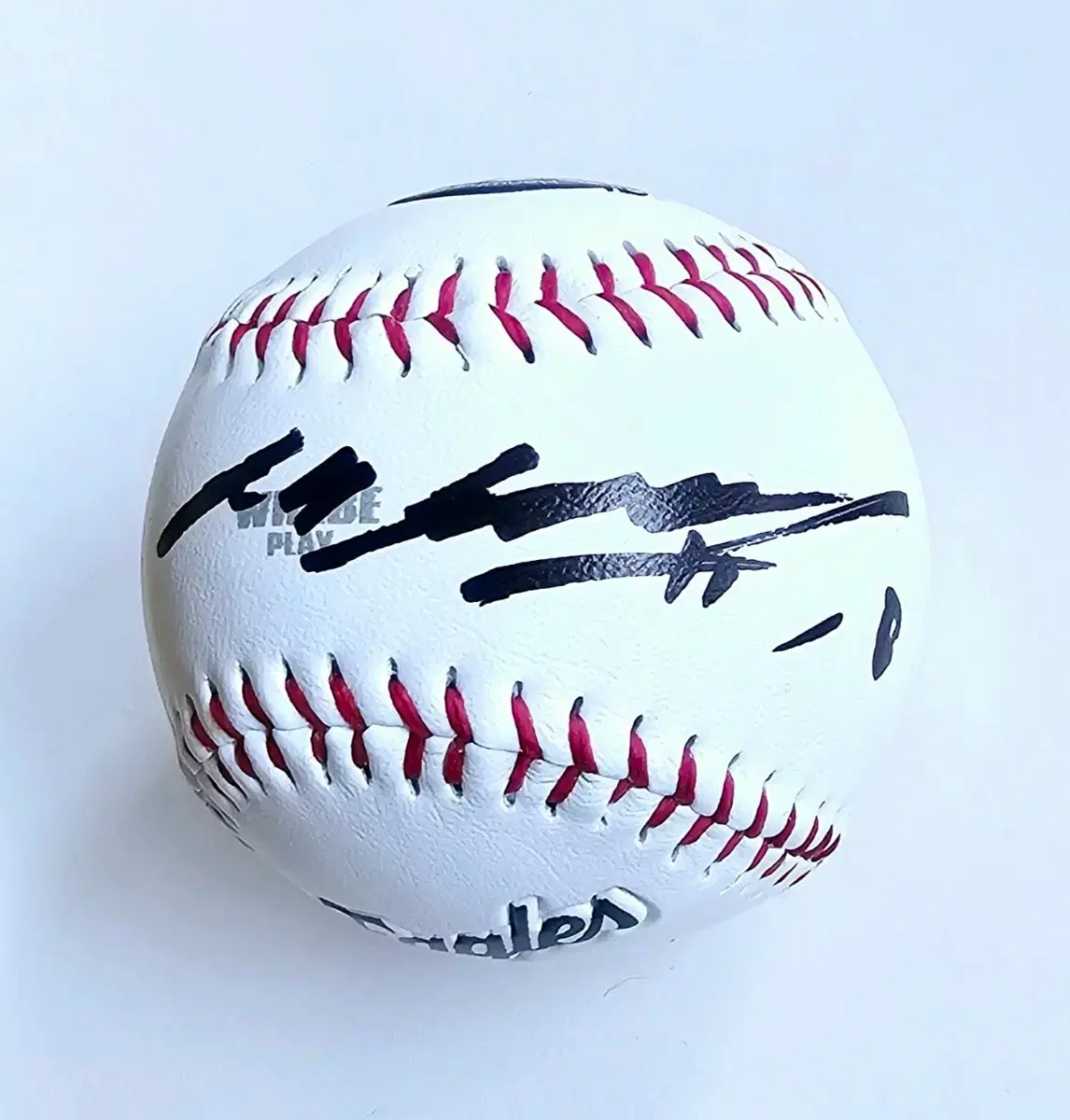 ハンウィグルズ・ノ・シファン直筆サインボール(ロゴ)